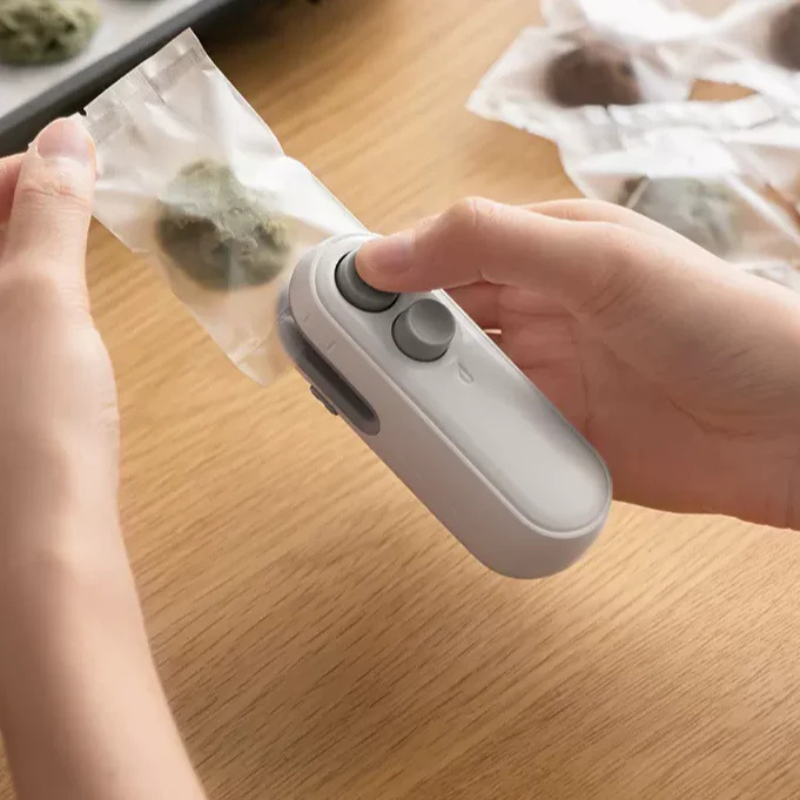 Zipit ™ | Food sealer